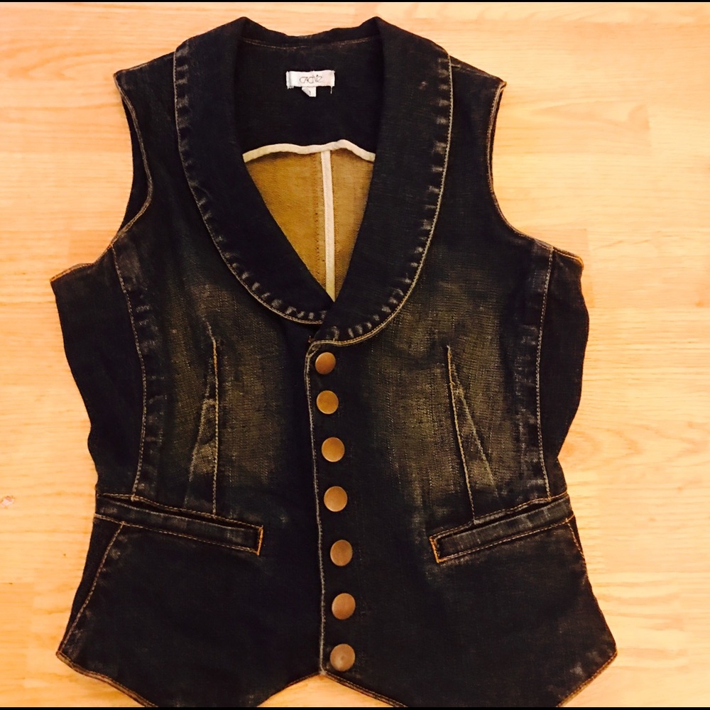 SOLD——Cache Denim Vest