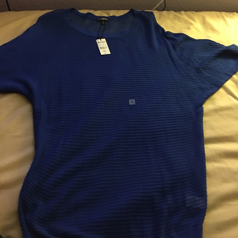 Blue express top