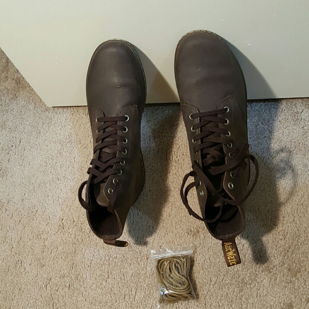 Men's Dr. Martens Tobias Boots size 10