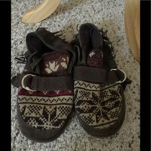 Are you a Mukluks lover?