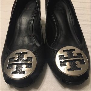 Tory Burch wedge size 9.5