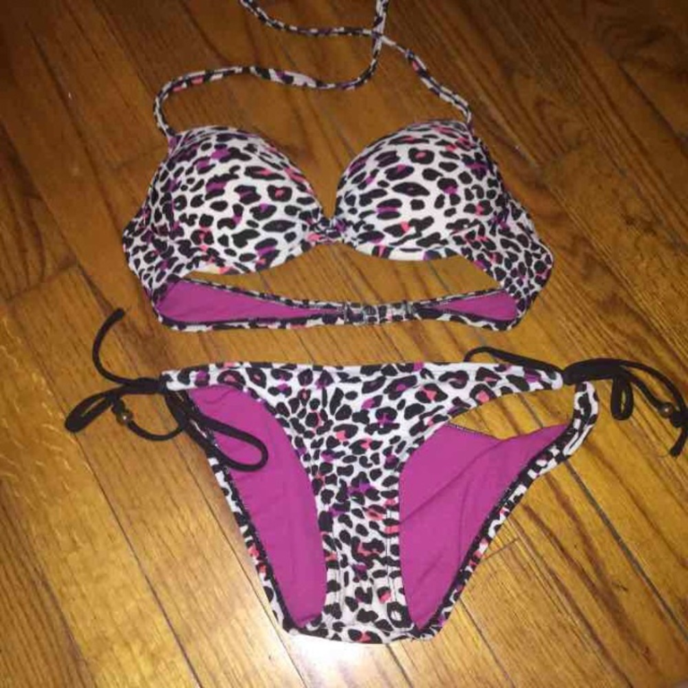 Push up bikini set