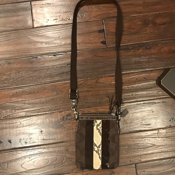 COACH Bag - Picture 3 of 5