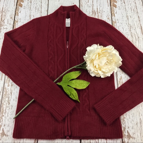 CAbi Sweaters - 💕SALE💕Cabi Cherry Red Sweater