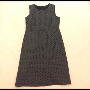 Polka dot STRETCH dress with POCKETS!