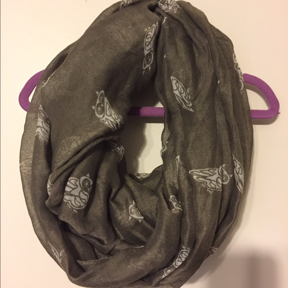 Brown Owl Infinity Scarf