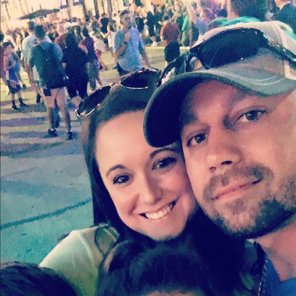 Meet your Posher, Kendal - Picture 1 of 1