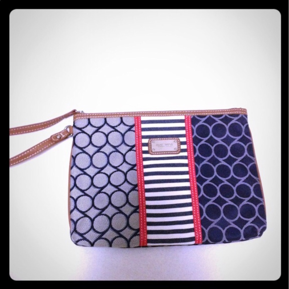 🔷Nine West wristlet🔷