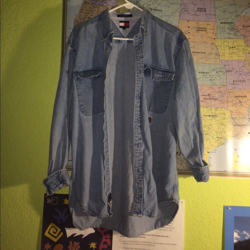 Tommy Hilfiger lightweight jean jacket! Oversized