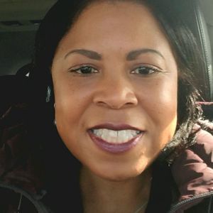 Meet your Posher, Regina