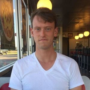 Meet your Posher, Aaron