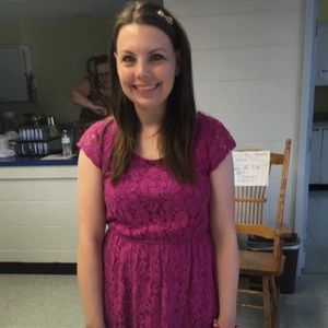 Meet your Posher, Adrienne