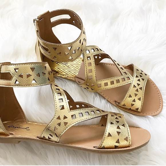 Gold Goddess Sandal - Picture 5 of 7