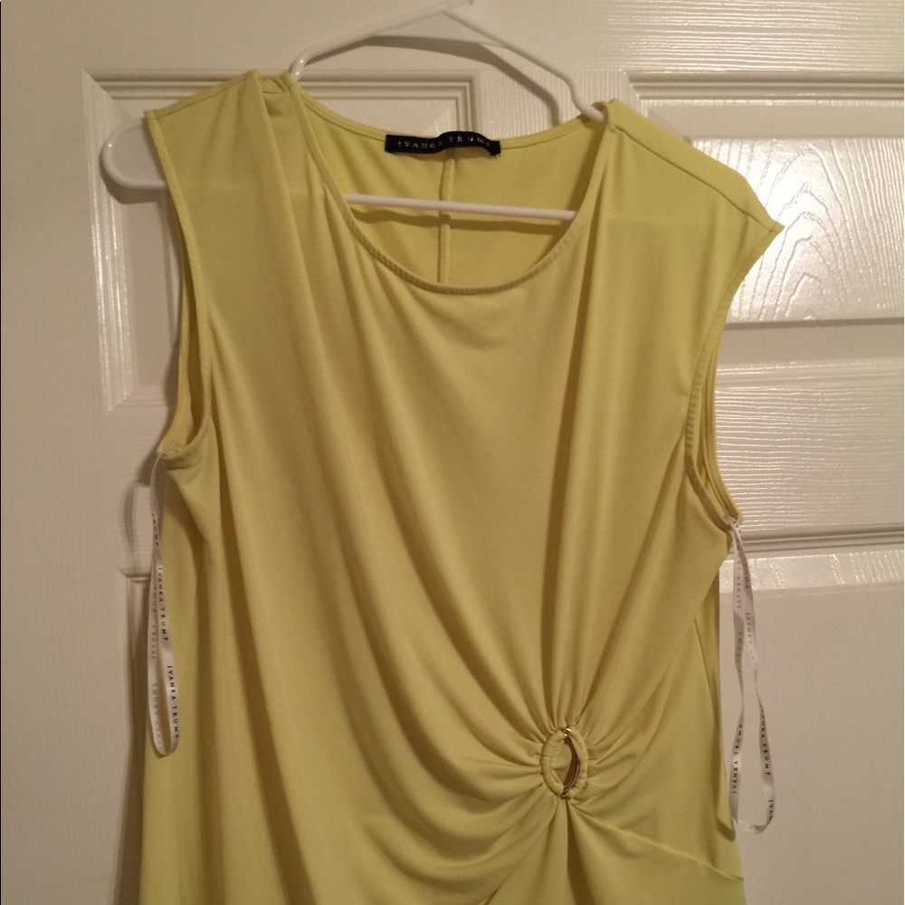 IVANKA TRUMP- Sz L Sleeveless Blouse. Yellow.