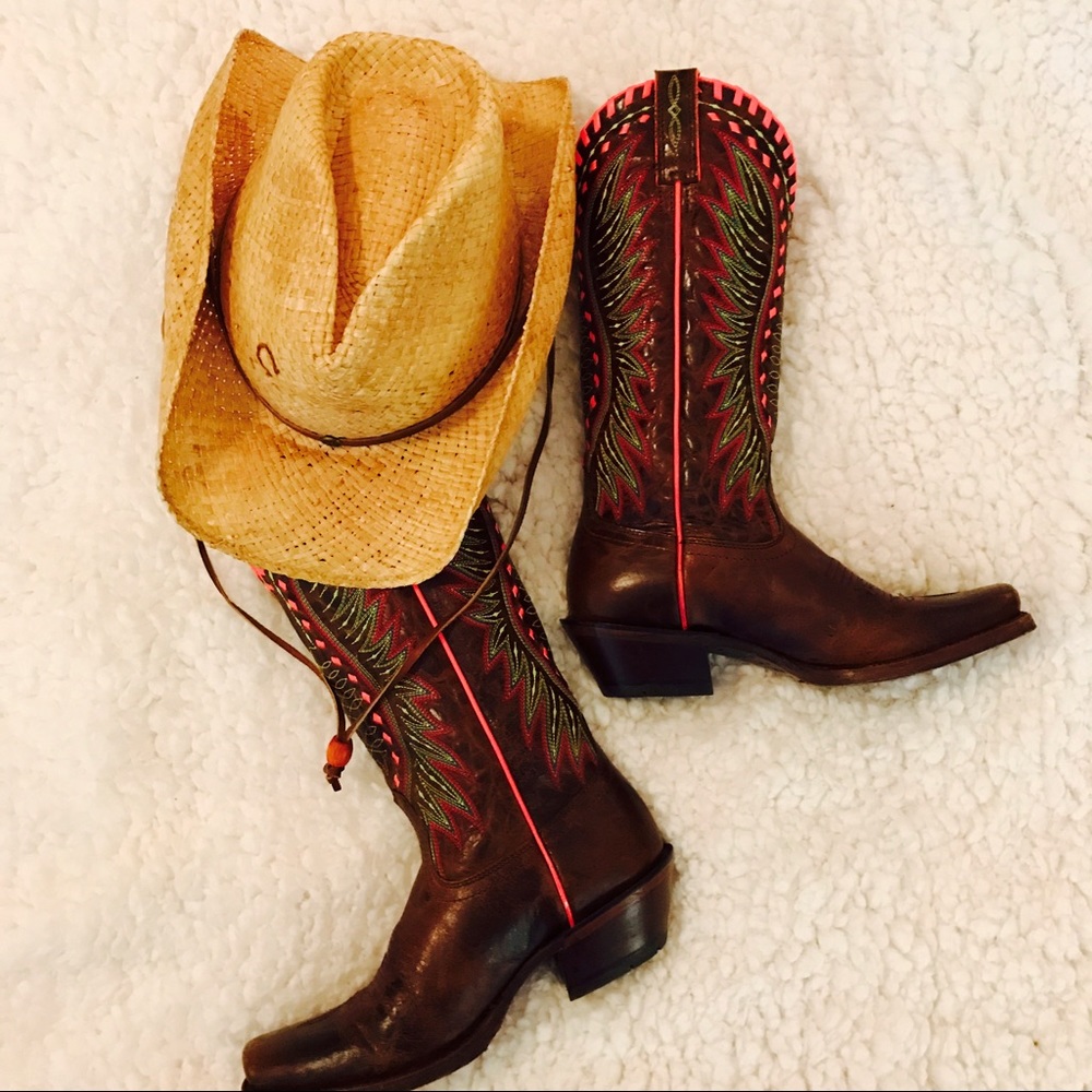 Straw cowboy hat