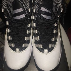 Air Jordan 10's 7/10 condition. Size 5.5