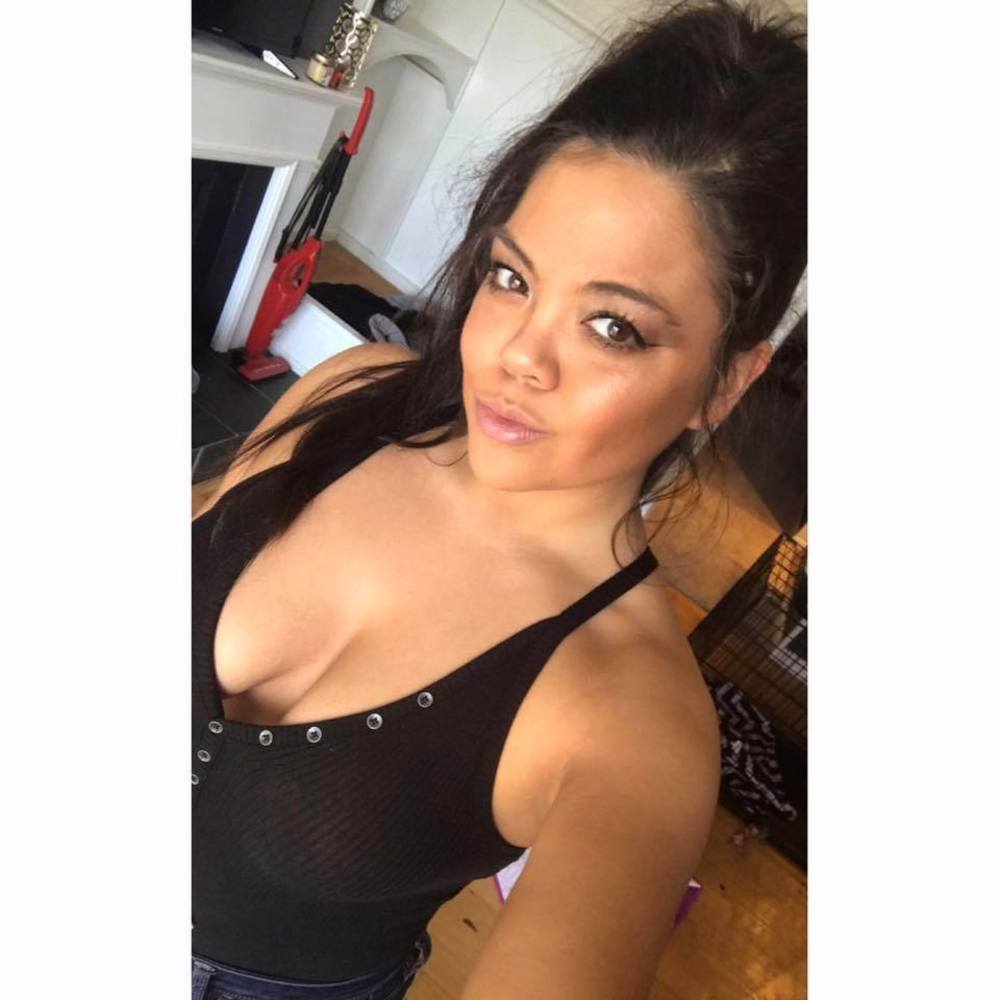 Meet your Posher, Jade