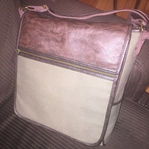 Shoulder strap bag