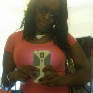 Meet your Posher, Marlen