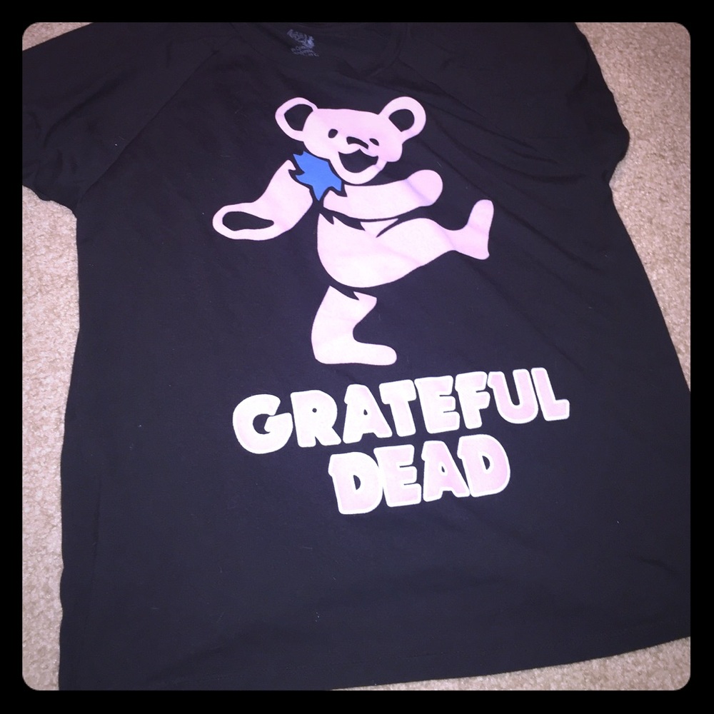 Grateful Dead Top sold on depop