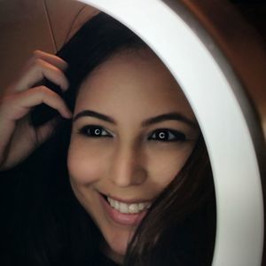 Meet your Posher, Priscilla