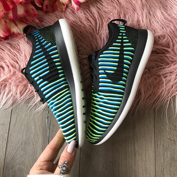 NWT Nike roshe two Flyknit - Picture 6 of 8
