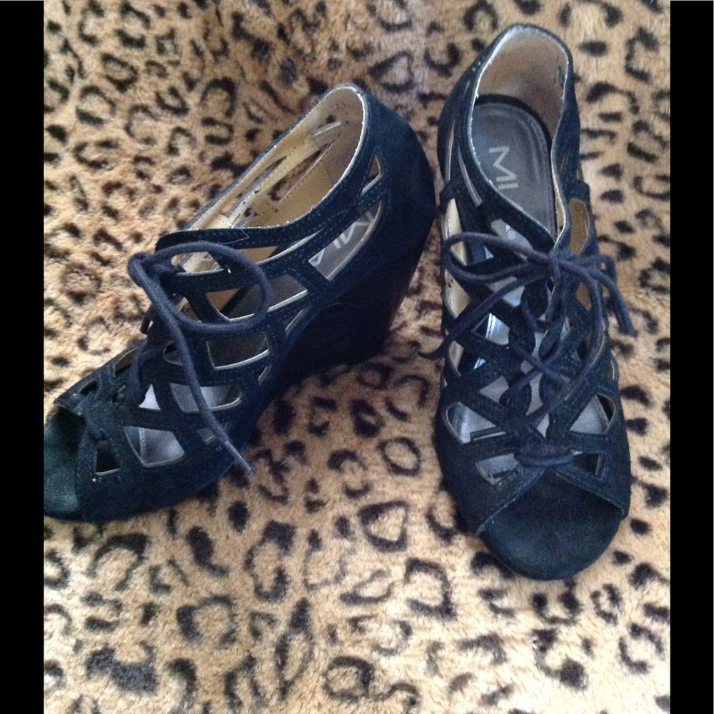 MIA Caged Wedges