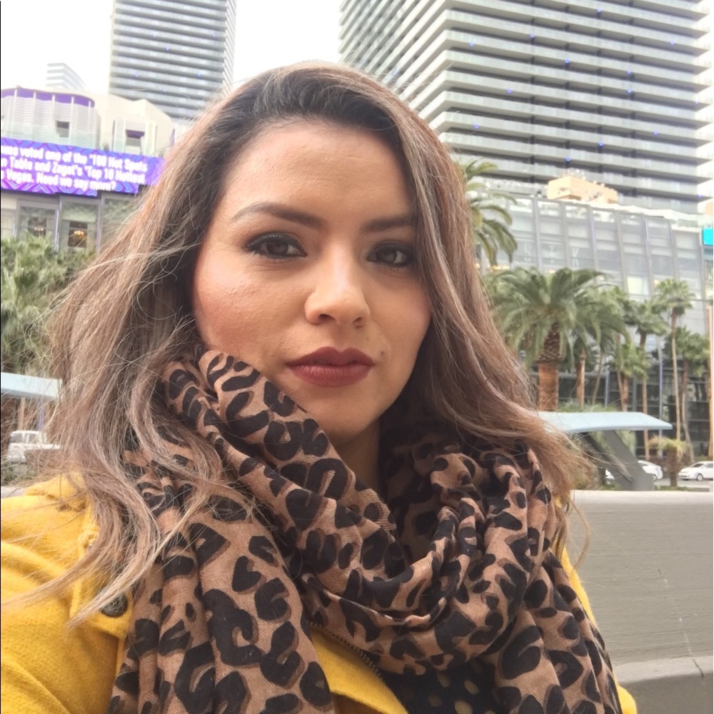 Meet your Posher, Mariana
