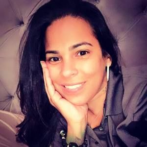 Meet your Posher, Charmaine