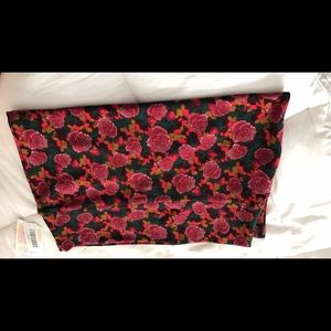 Bnwot LuLaRoe Cassie size l