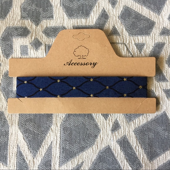 New Denim and Stars Choker - Picture 3 of 5