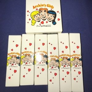 MAC Arcie Collection Lot