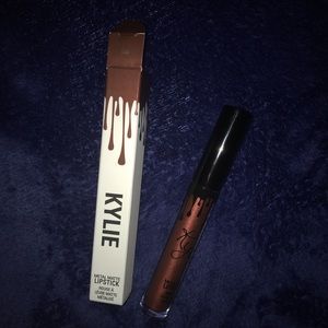 Reign by Kylie Cosmetics