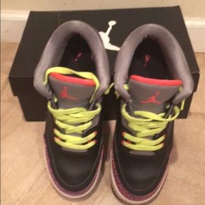 Air Force Jordan 3's
