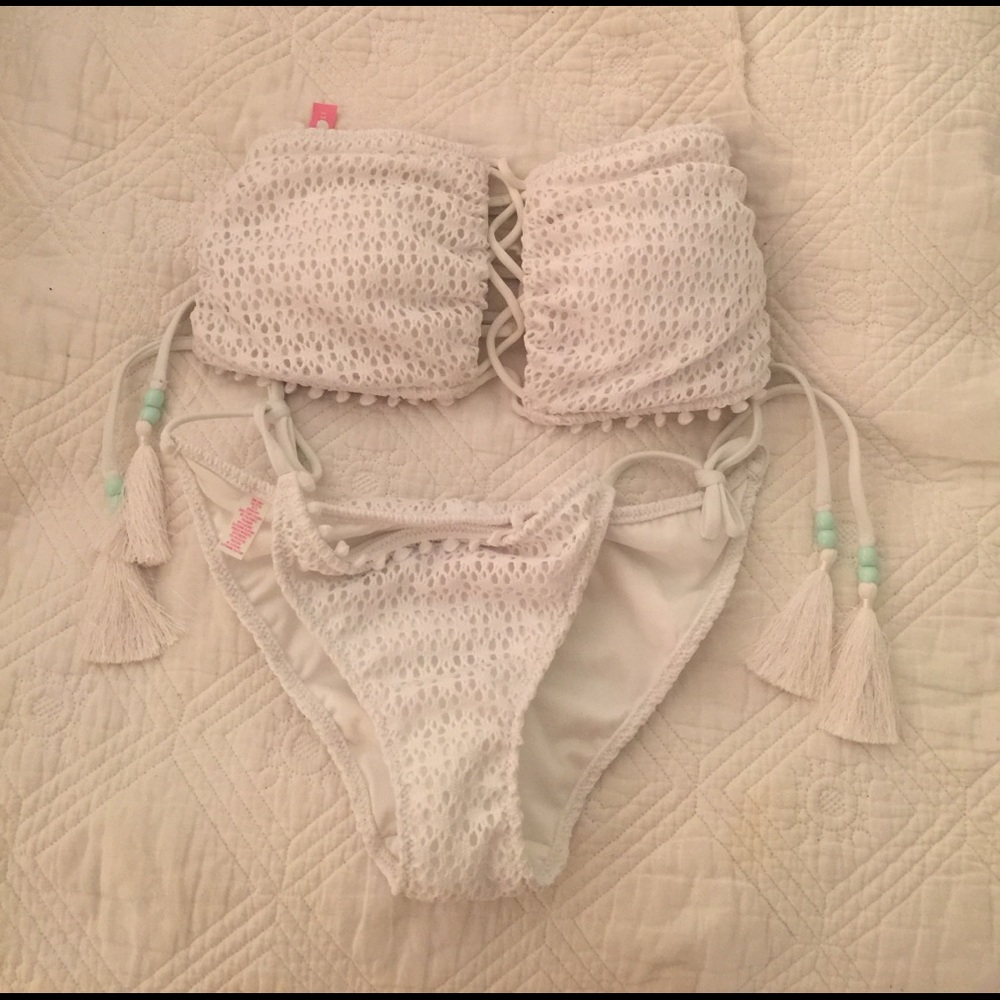 Victoria's Secret strapless crochet bikini small