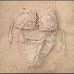 Victoria's Secret strapless crochet bikini small