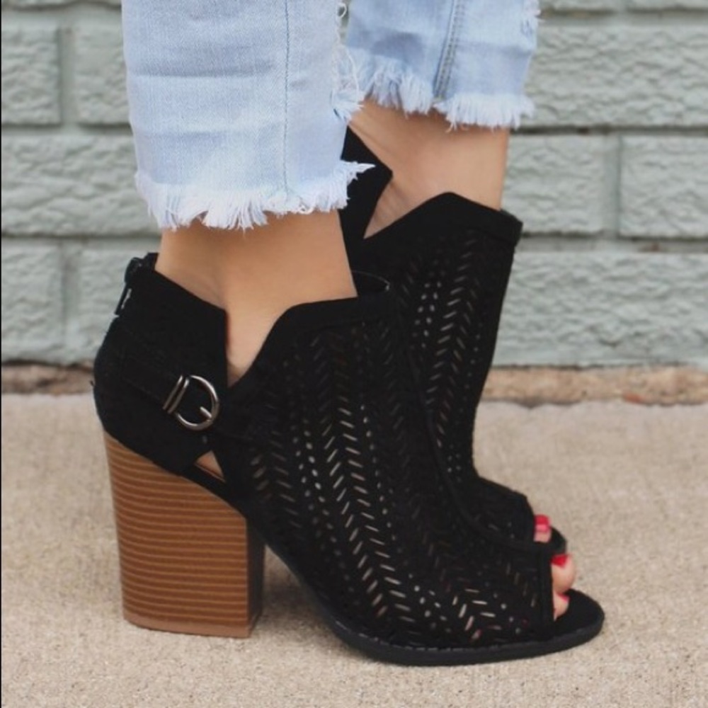 CAITLIN cut out booties - TAUPE - Picture 2 of 3