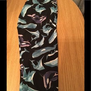Lularoe Shark OS Leggings NWOT