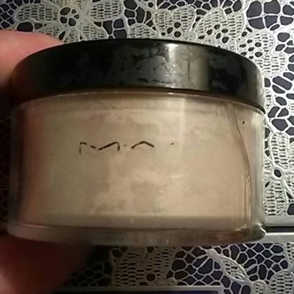 MAC - Picture 4 of 4