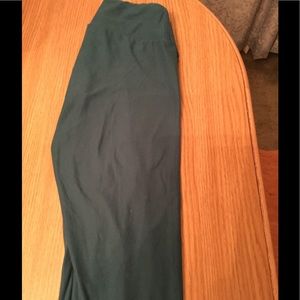 Lularoe OS Leggings NWOT