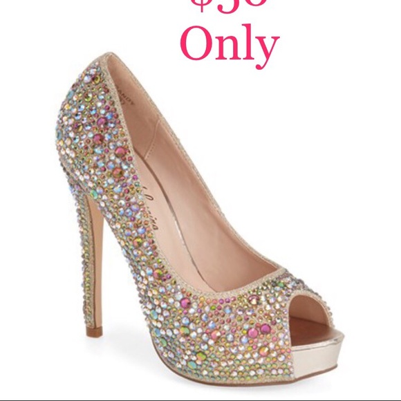 Sale sale sale! Stilettos!!!!!! - Picture 2 of 3