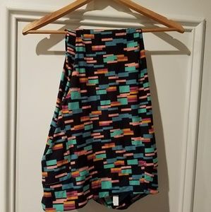 NWOT LuLaRoe TC Leggings w/ Geometric Print