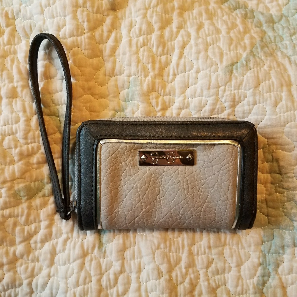Small Jessica Simpson wristlet wallet