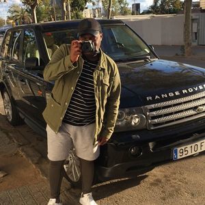 Meet your Posher, Clarence