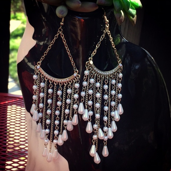 💥SOLD💥 Vintage Dangle White Gold Pearl Earrings - Picture 2 of 3