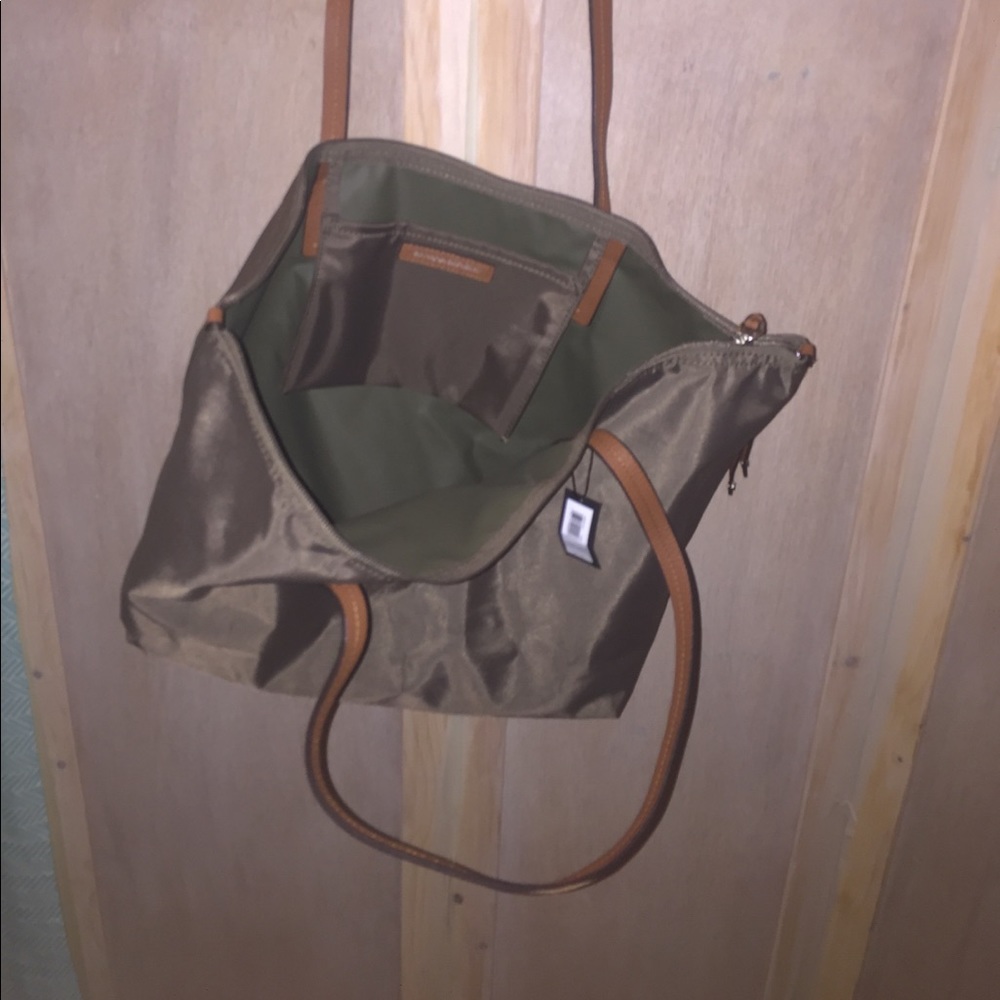 Banana Republic Tote- Never used.