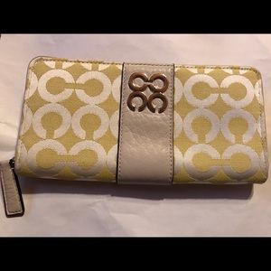 Coach Signature Julia OP Art Accordion Wallet