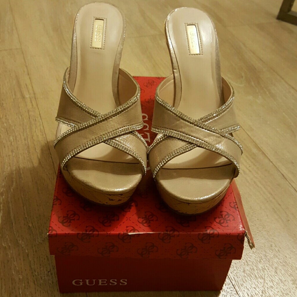 Guess crystal wedges