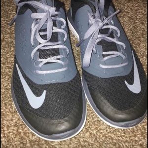 Nike Fitsole Tennis Shoes