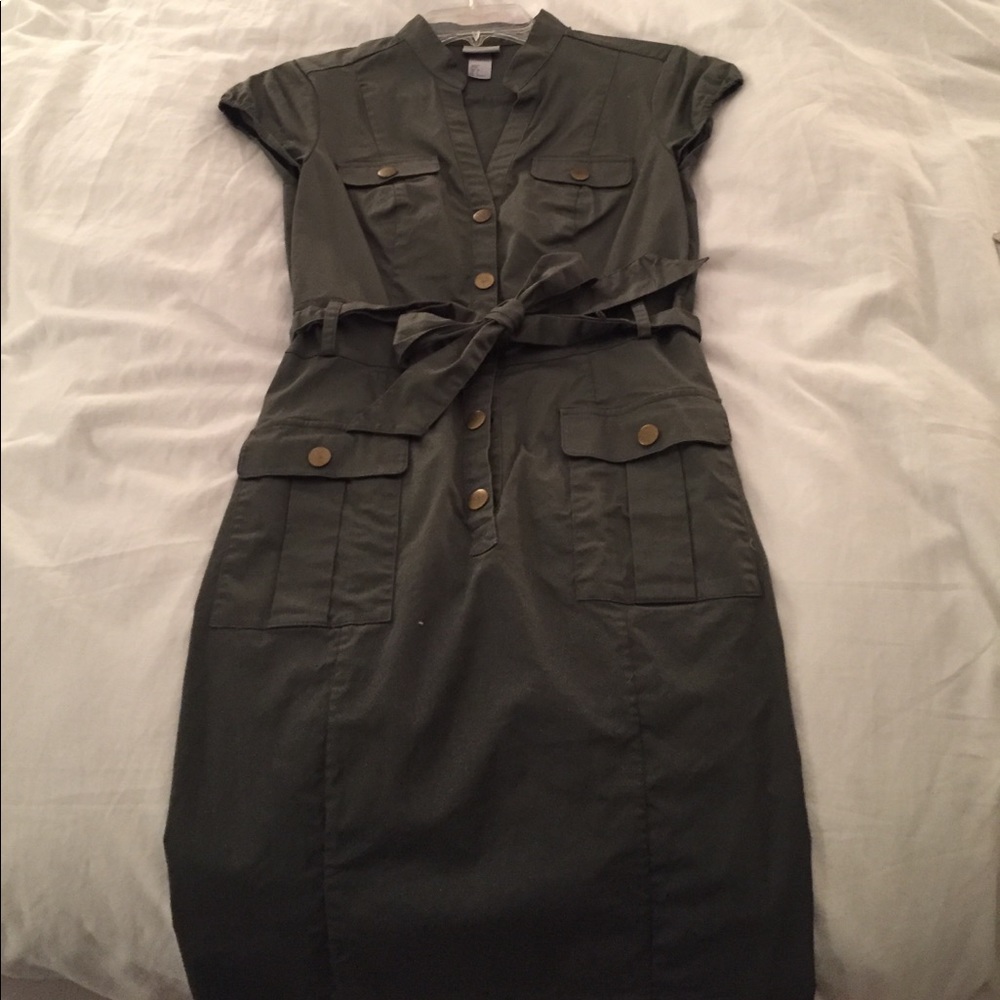 Fitted green utility dress